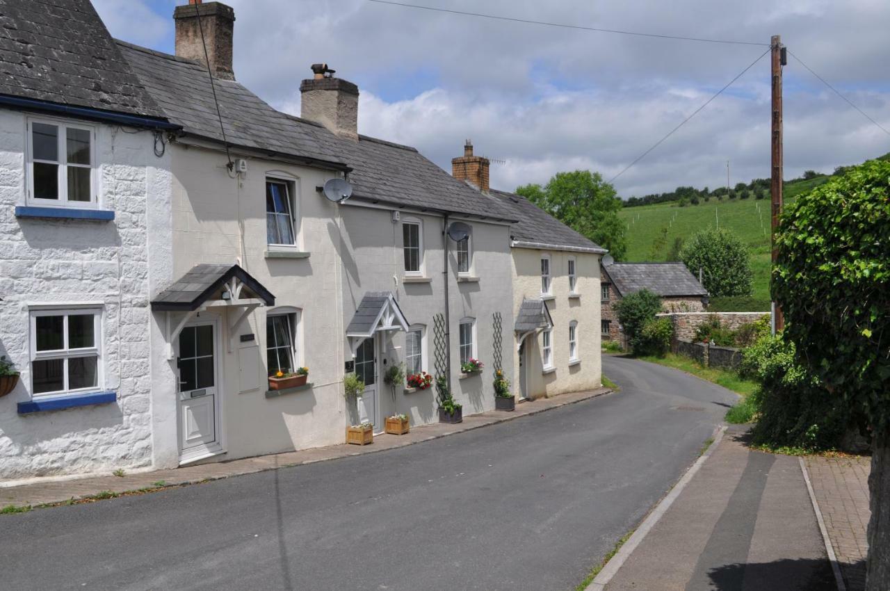 Foxglove Cottage Clearwell Exterior photo